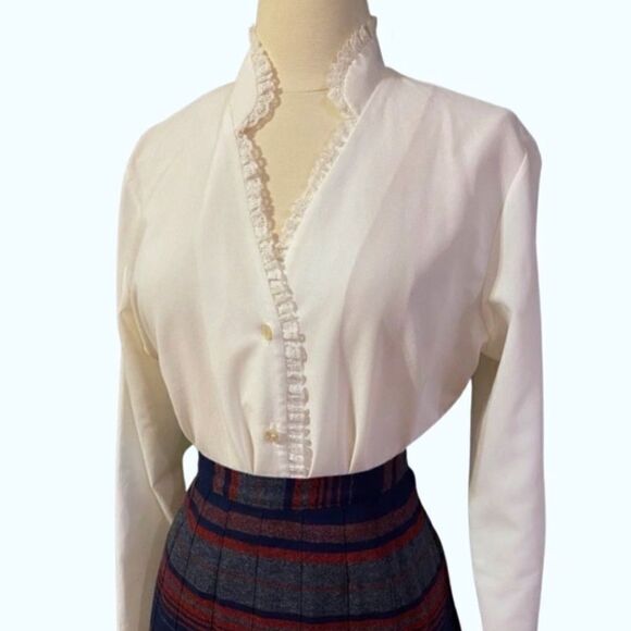 Gorgeous Vintage 60s 70s Cottagecore Handmade Lace Trim Blouse - Picture 1 of 6